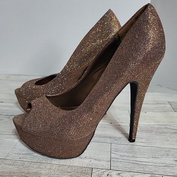 Forever 21 Burnished‎ Gold Glitter Platform Heels Size 7 Open Toe 5.5" Heel - Picture 4 of 13